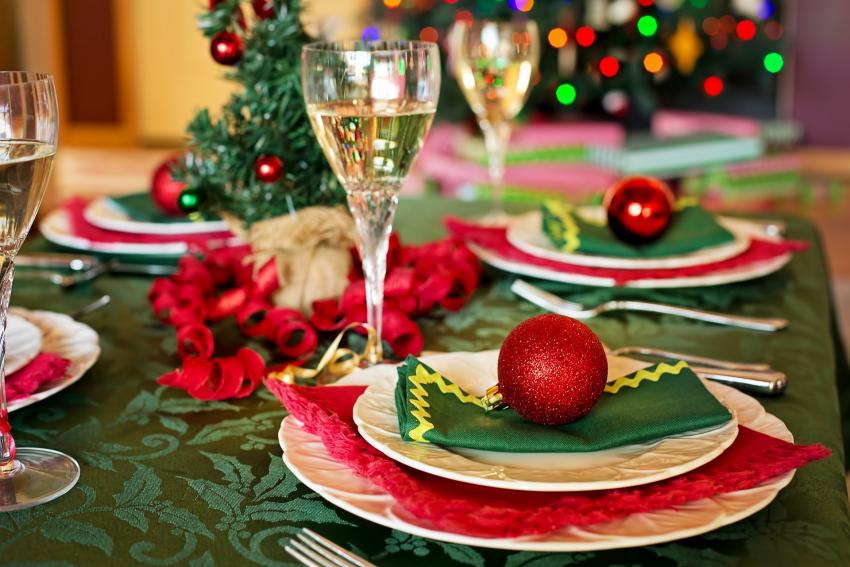 comment réaliser de belles décorations de table pour les fêtes de fin d'année