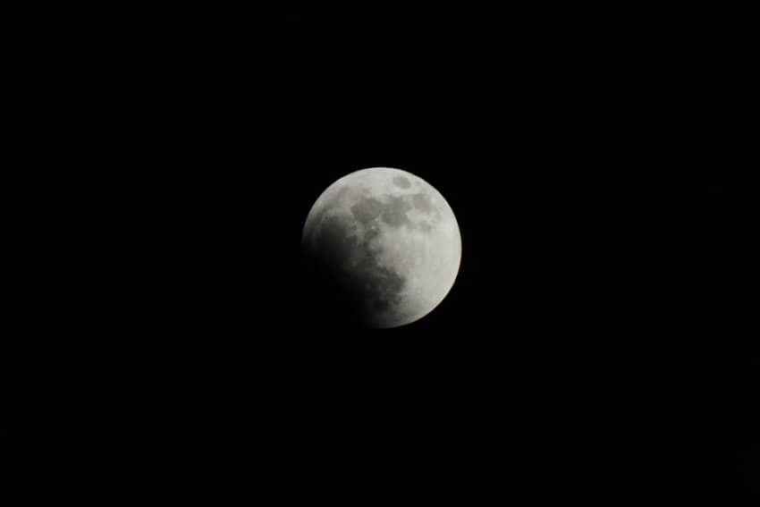 eclipse partielle de lune
