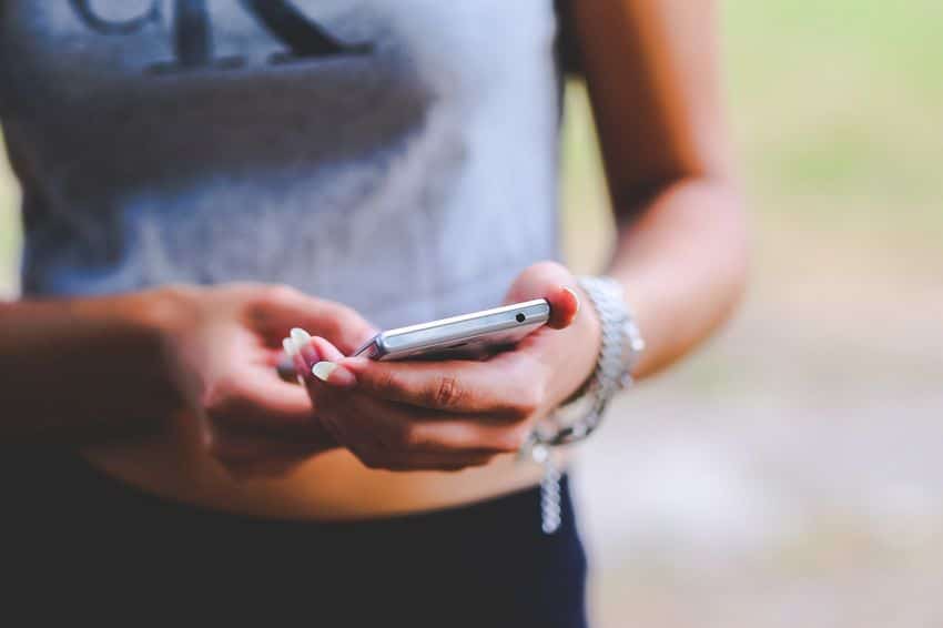 Une célèbre arnaque au SMS fait son come-back