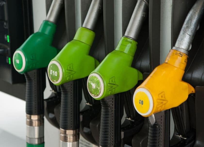 La hausse du prix des carburants résulte en partie de l’augmentation des marges commerciales et des taxes