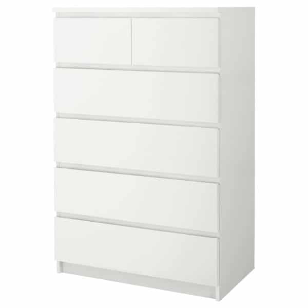 Commode Malm 6 tiroirs blanche (hauteur 123 cm) à 99 € chez Ikea