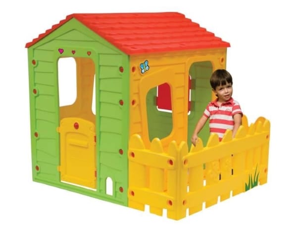 La cabane en PVC pour enfant de type « Fermette » à 89,10 € sur Cdiscount