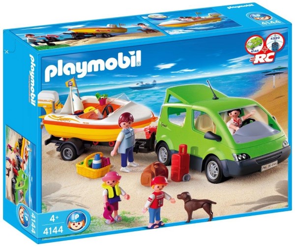 Voiture familiale Playmobil avec hors-bord à 19,95 € chez Action