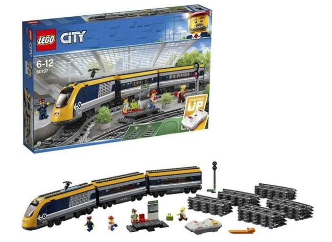 Lego City 60197 Le train de passagers télécommandé à 78,25 € sur Cdiscount 